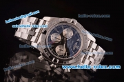 Breitling Chronomat B01 GMT Swiss Valjoux 7750 Automatic Steel Case/Strap with Black Dial