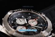 Breitling Avenger Swiss Valjoux 7750 Automatic Movement Steel Case with Black Dial and Grey Numeral Markers-Black Rubber Strap