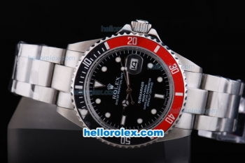 Rolex Submariner Oyster Perpetual Date Chronometer Automatic Movement with Black Dial and White Marking