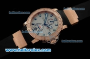 Ulysse Nardin Maxi Marine Diver Automatic Movement Rose Gold Case and Bezel with White Dial and Black Rubber Strap