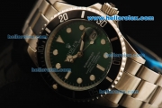 Rolex Submariner Automatic Movement Steel Case and Strap with Green Dial and Black Bezel