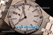 Audemars Piguet Royal Oak 33MM Miyota Quartz Steel Case/Bracelet with White Dial Stick Markers and Diamonds Bezel (EF)