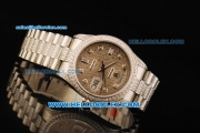 Rolex Day-Date Swiss ETA 2836 Automatic Movement Steel Case with Diamond Bezel and Diamond Strap