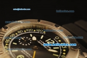 Panerai Pam 193 Luminor Submersible Automatic with Black Dial and Black Rubber Strap