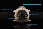 Panerai Pam 194 Luminor Submersible 2500 Swiss Valjoux 7750 Automatic Movement Steel Case with Black Dial and Black Rubber Strap