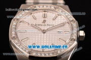 Audemars Piguet Royal Oak 33MM Miyota Quartz Steel Case/Bracelet with White Dial Stick Markers and Diamonds Bezel (EF)