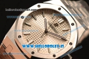 Audemars Piguet Royal Oak 41 4302 1:1 Clone White Dial Steel Case and Bracelet