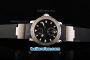 Ulysse Nardin Maxi Marine Automatic Movement Steel Case with Black Dial and Black Rubber Strap Ulysse Nardin Maxi Marine Automatic Movement Steel Case with Black Dial and Black Rubber Strap