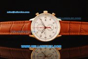 IWC Portuguese Yacht Club Chronograph Quartz Movement Rose Gold Case with White Dial and Leather Strap IWC Portuguese Yacht Club Chronograph Quartz Movement Rose Gold Case with White Dial and Leather Strap