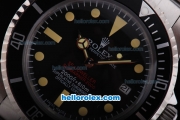 Rolex Submariner Sea-Dweller Automatic Movement with Black Dial and Bezel-Yellow Marking