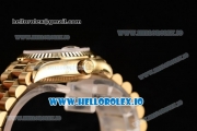 Rolex Datejust Swiss ETA 2671 Automatic Yellow Gold Case with Sliver Dial Roman Numeral Markers and Yellow Gold Bracelet (BP)