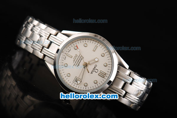 Omega Seamaster Automatic with White Dial and White Bezel - Click Image to Close