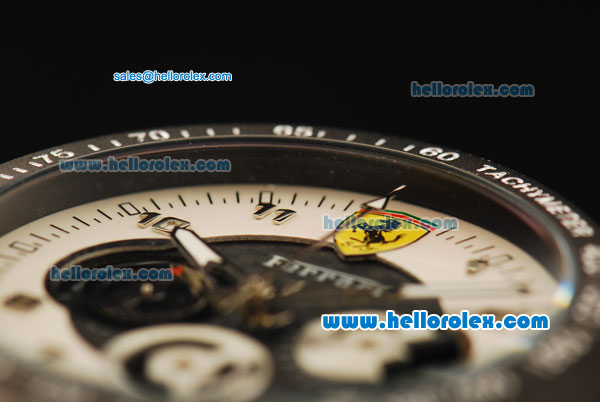 Ferrari Chronograph Quartz Movement 7750 Coating Case with Black Rubber Strap - Click Image to Close