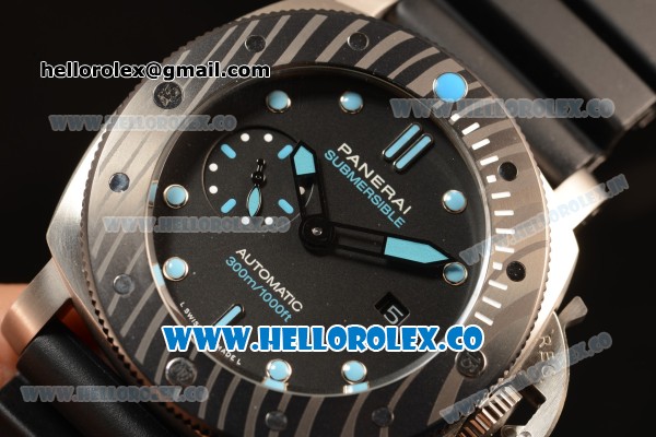 Panerai Luminor Submersible Fake Carbon Bezel With Steel Case Automatic Rubber Strap Black Dial PAM00799 - Click Image to Close