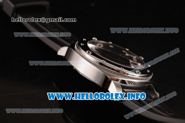 Panerai Luminor Submersible Automatic Acciaio PAM 024 Swiss Valjoux 7750 Automatic Steel Case with Black Dial and Rubber Strap - Dot/Arabic Numeral Markers (KW) - Click Image to Close