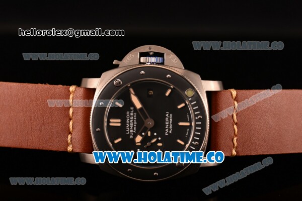 Panerai PAM 389 Luminor Submersible 1950’s Amagnetic 3 Days Automatic Titanio Titanium Case with Black Dial Stick Markers and Brown Leather Strap - Click Image to Close