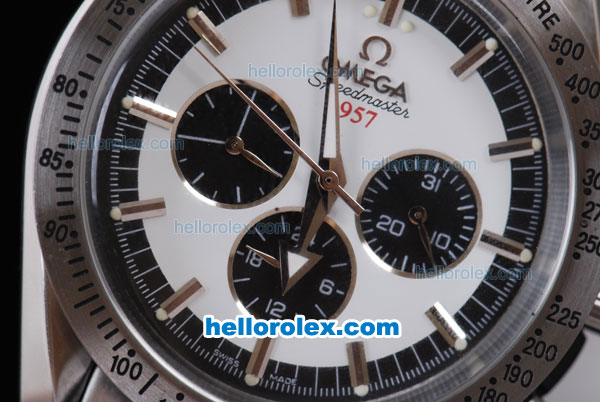 Omega Speedmaster Chronometer Automatic with White Dial - Click Image to Close